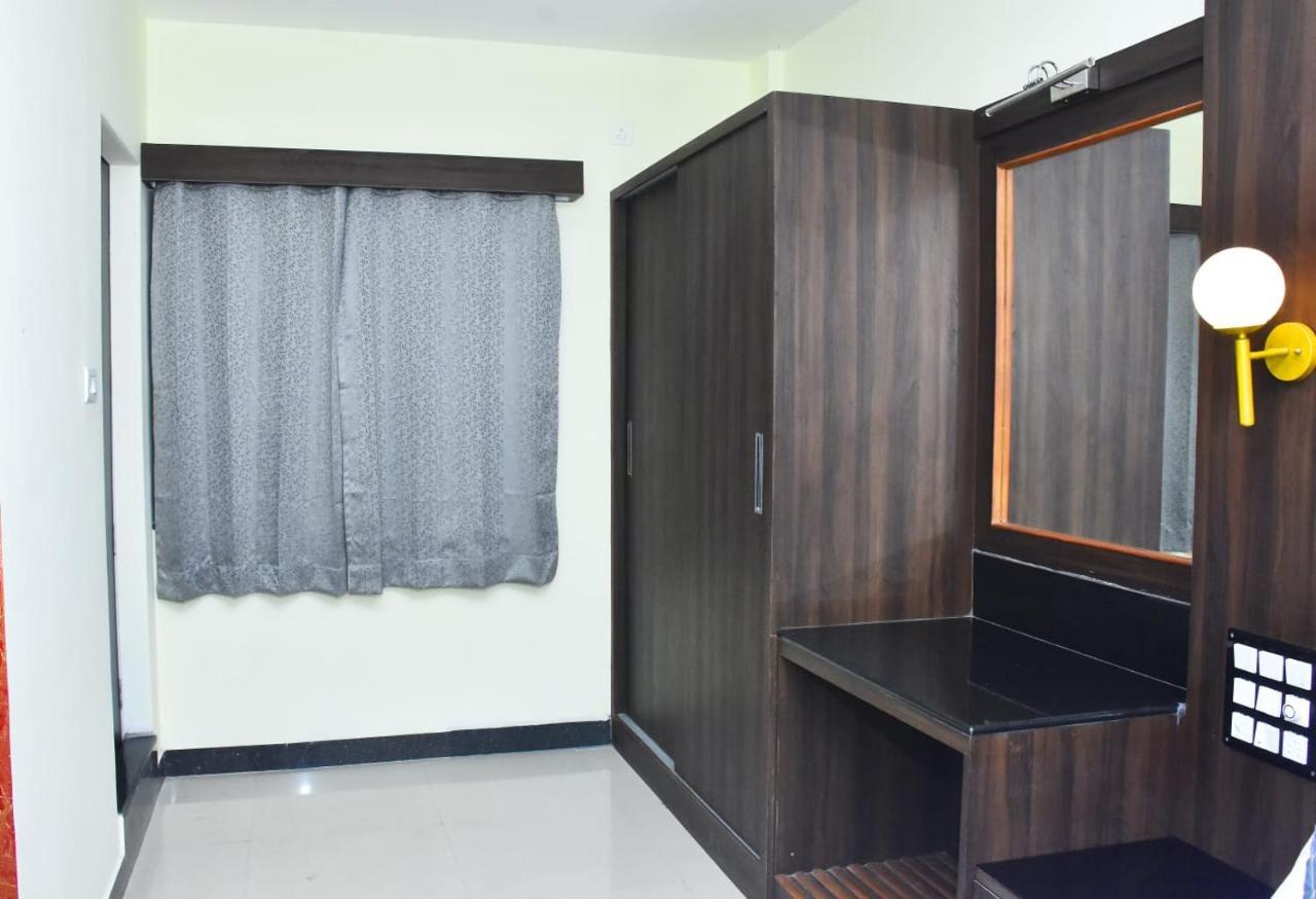 Hotel La Gowri, Coorg Madikeri Eksteriør billede